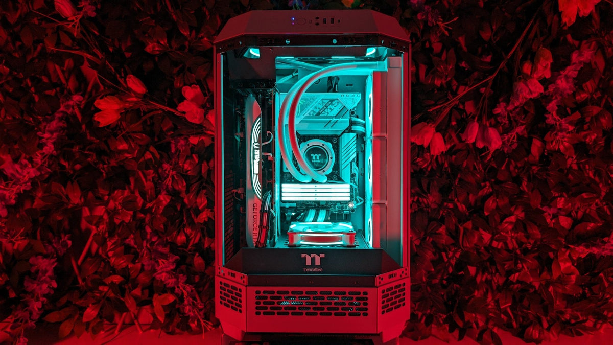 Rebel liquid cooling and fan layout
